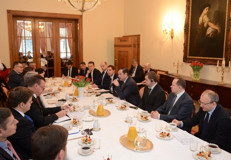 斯摩棱斯克地区的投资潜力已经提交给俄罗斯 - 德国商会的成员