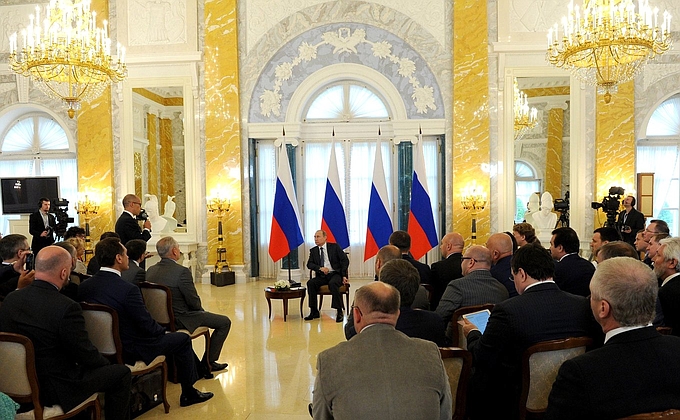 Президент России В.В. Путин встретился с руководителями российских промышленных предприятий