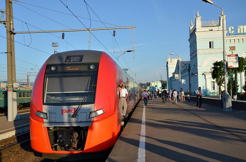 Между Смоленском и Москвой запустят больше 10-вагонных «Ласточек»