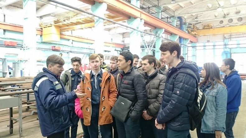 Смоленская молодежь посетит промышленные предприятия с экскурсиями
