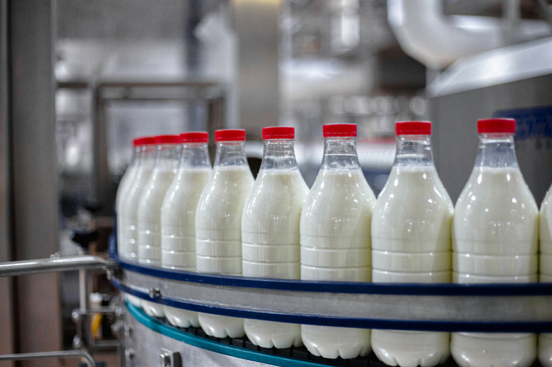 Производители и переработчики молока получили более 112 млн. рублей господдержки