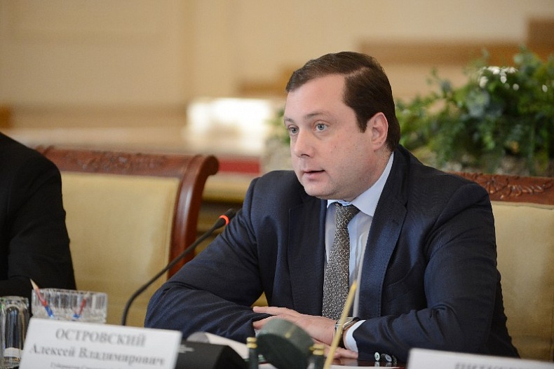 Алексей Островский провел совещание с руководством районов по инвестиционному климату