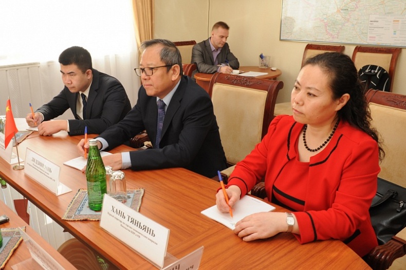Смоленскую область посетила делегация Китайской Народной Республики