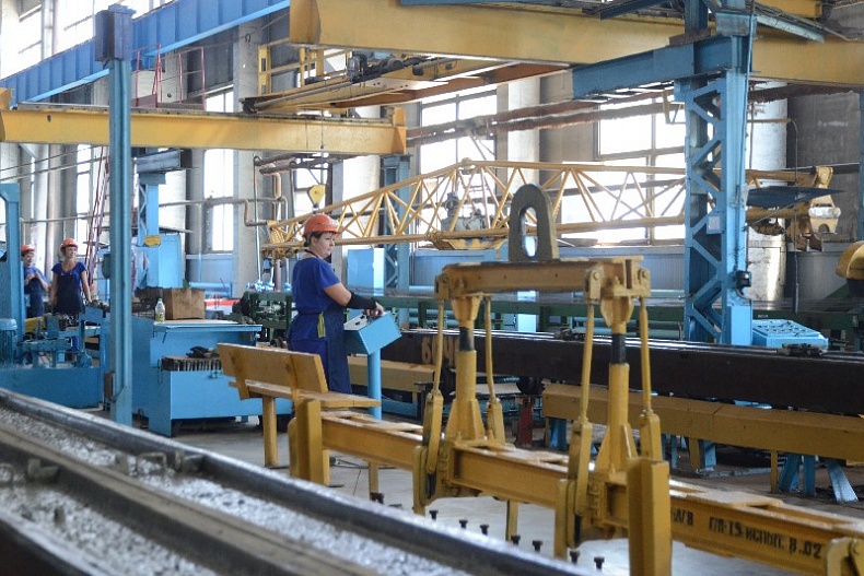 Вяземский завод железобетонных шпал планирует расширить производство